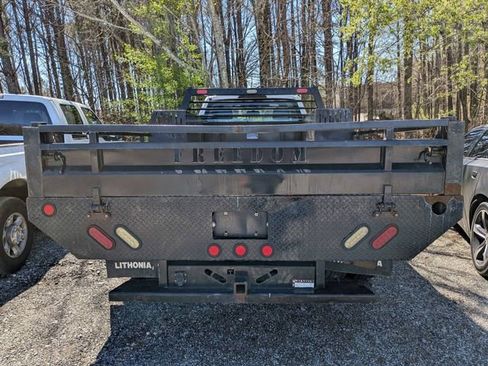 Used 2017 Ford F450 XL image 2