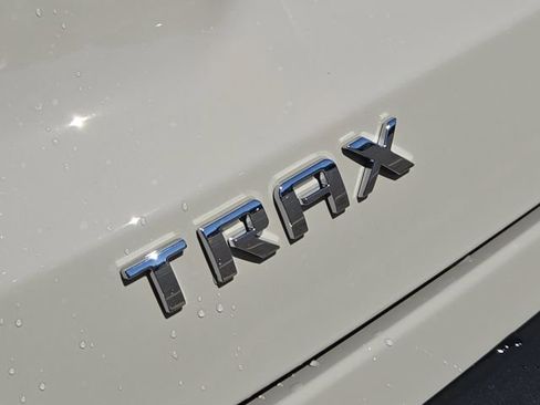 New 2026 Chevrolet Trax ACTIV w/ Driver Confidence Package image 8