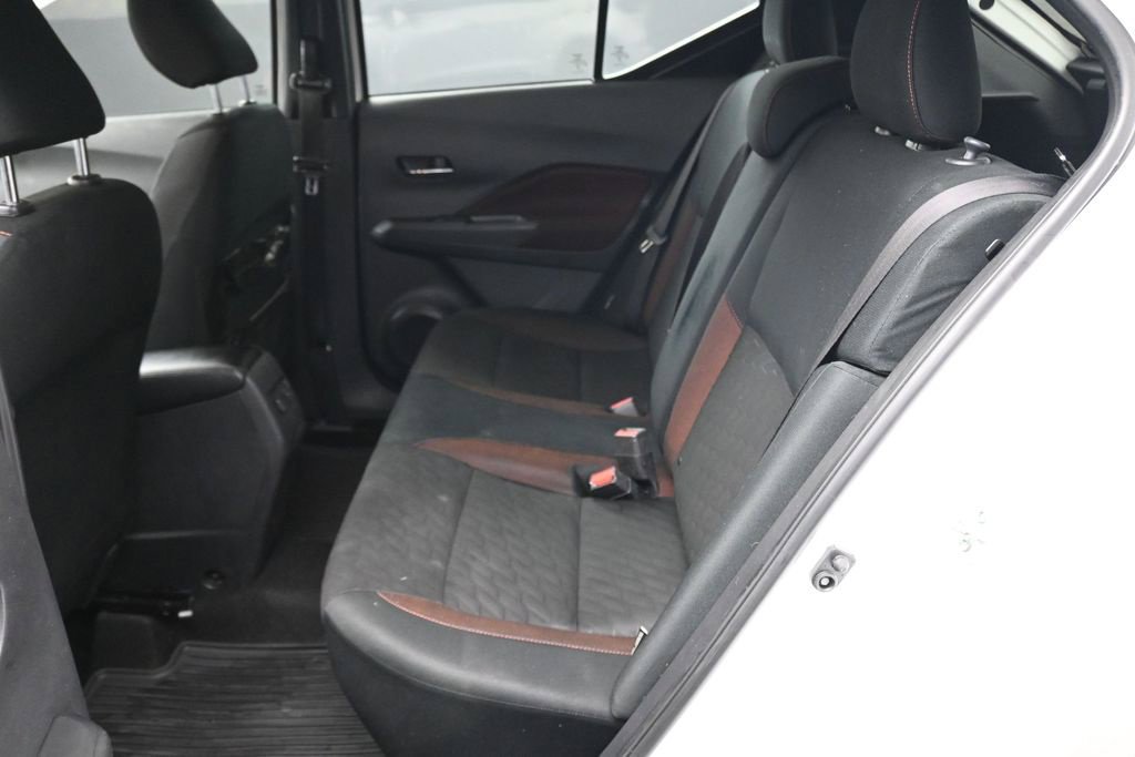 Certified 2024 Nissan Kicks SR FWD image 16