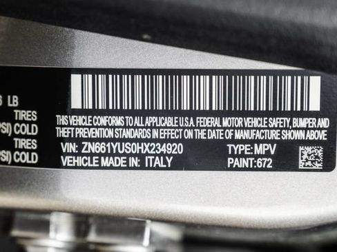 Used 2017 Maserati Levante S AWD/4WD image 78