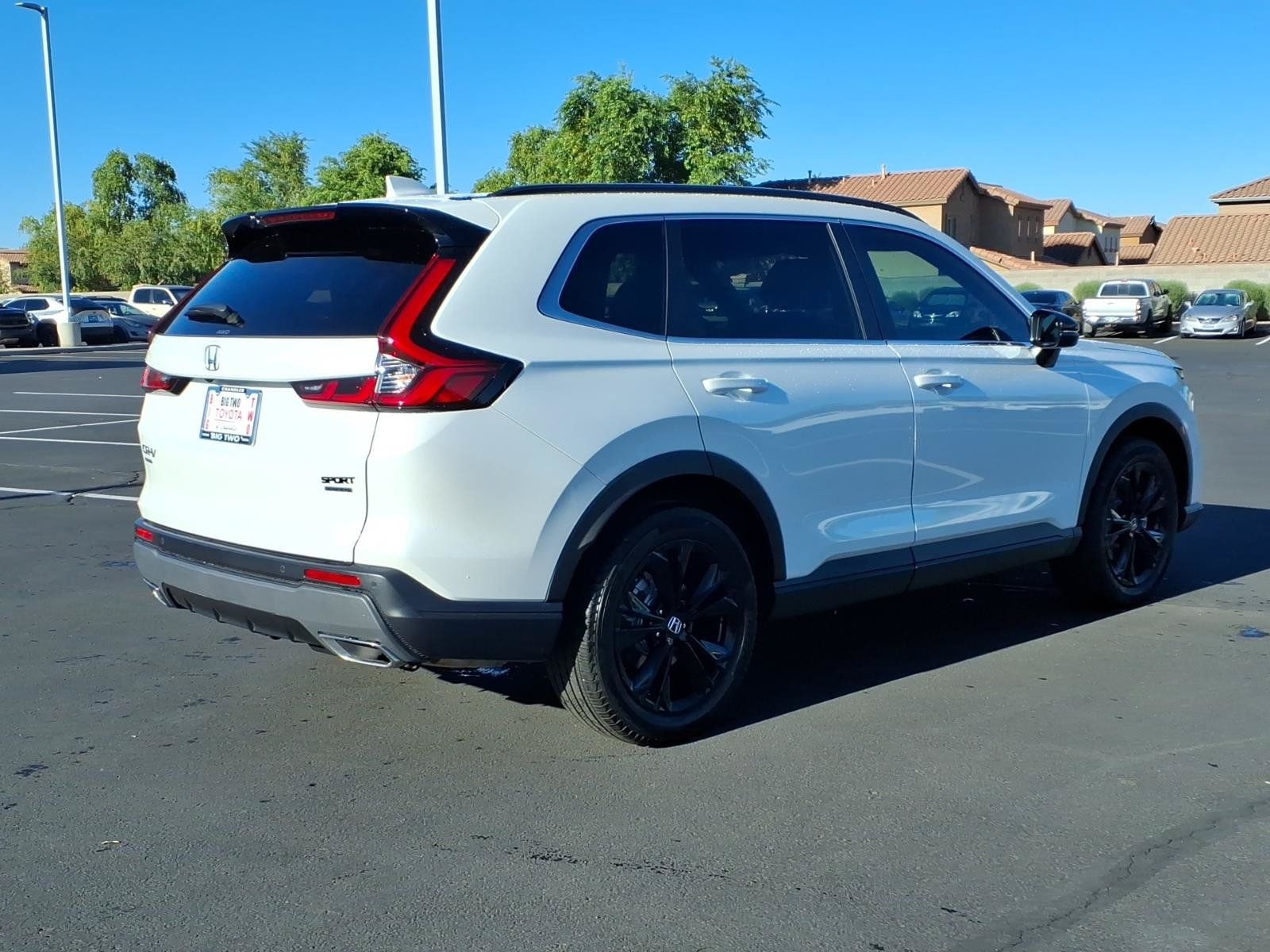 Used 2025 Honda CR-V Sport Touring image 4