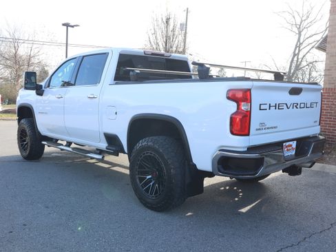 Used 2021 Chevrolet Silverado 2500 LTZ w/ LTZ Convenience Package image 10