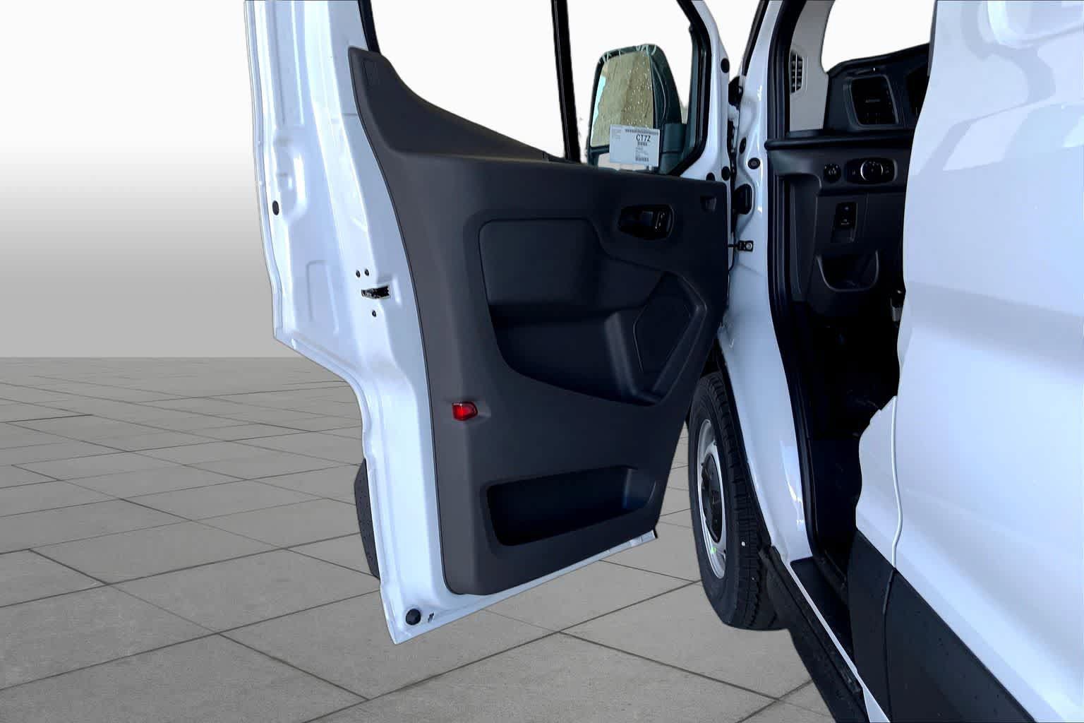 New 2026 Ford Transit 150 Low Roof w/ Load Area Protection Package RWD image 10