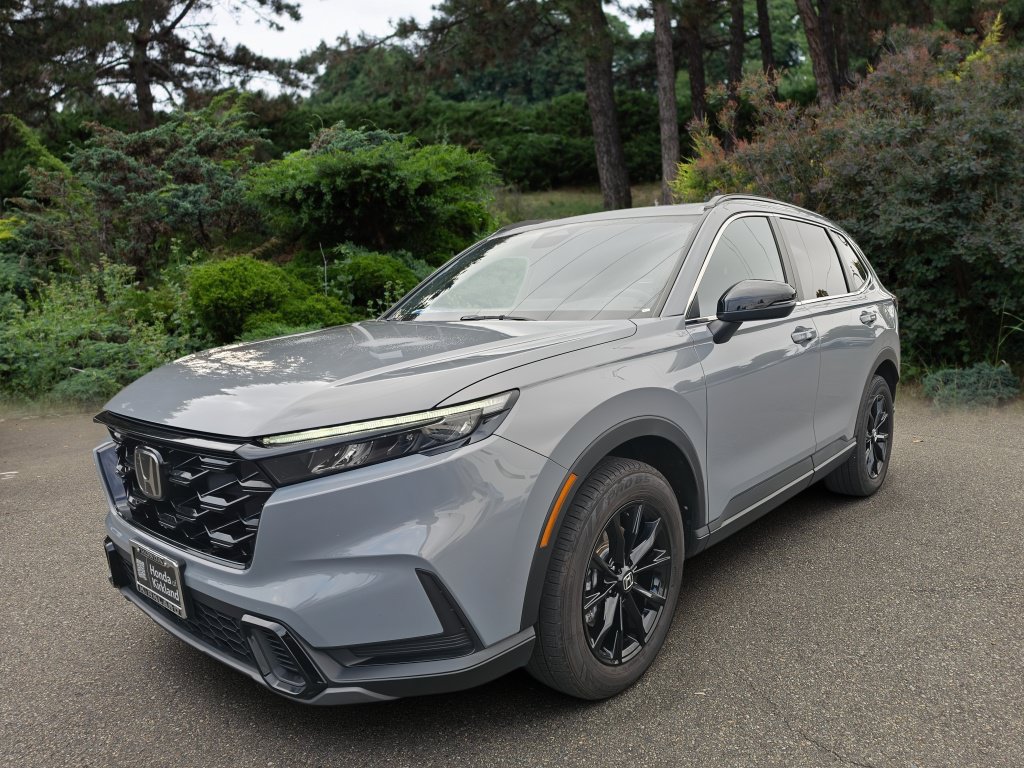 Certified 2023 Honda CR-V Sport image 3