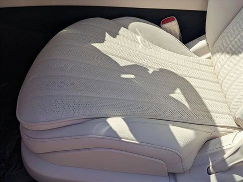 New 2026 Mercedes-Benz S 500 4MATIC image 4