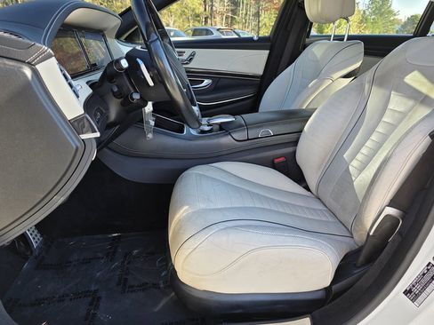 Used 2017 Mercedes-Benz S 550 S 550 w/ Sport Package image 11