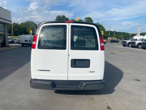 Used 2020 Chevrolet Express 2500 w/ Driver Convenience Package RWD image 6