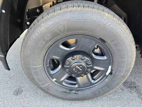 New 2026 RAM 2500 Tradesman image 28