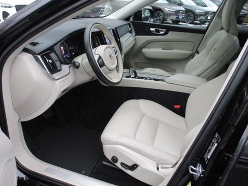 Certified 2023 Volvo XC60 B5 Plus w/ Climate Package image 12