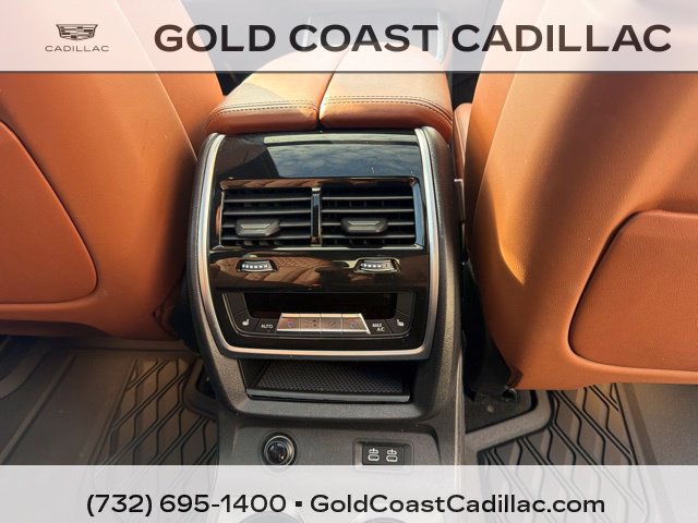 Used 2024 BMW X7 xDrive40i w/ Executive Package AWD/4WD image 9
