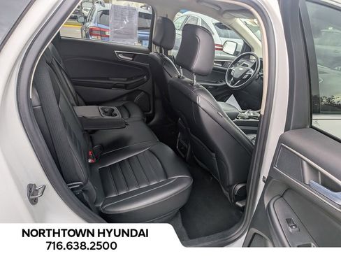Used 2023 Ford Edge SEL image 31