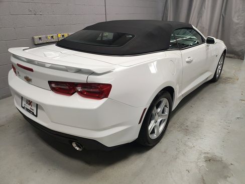 Certified 2023 Chevrolet Camaro LT image 2