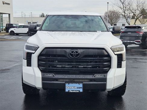 Used 2024 Toyota Tundra SR5 image 9