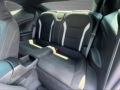 Used 2022 Chevrolet Camaro LT w/ Technology Package RWD image 20