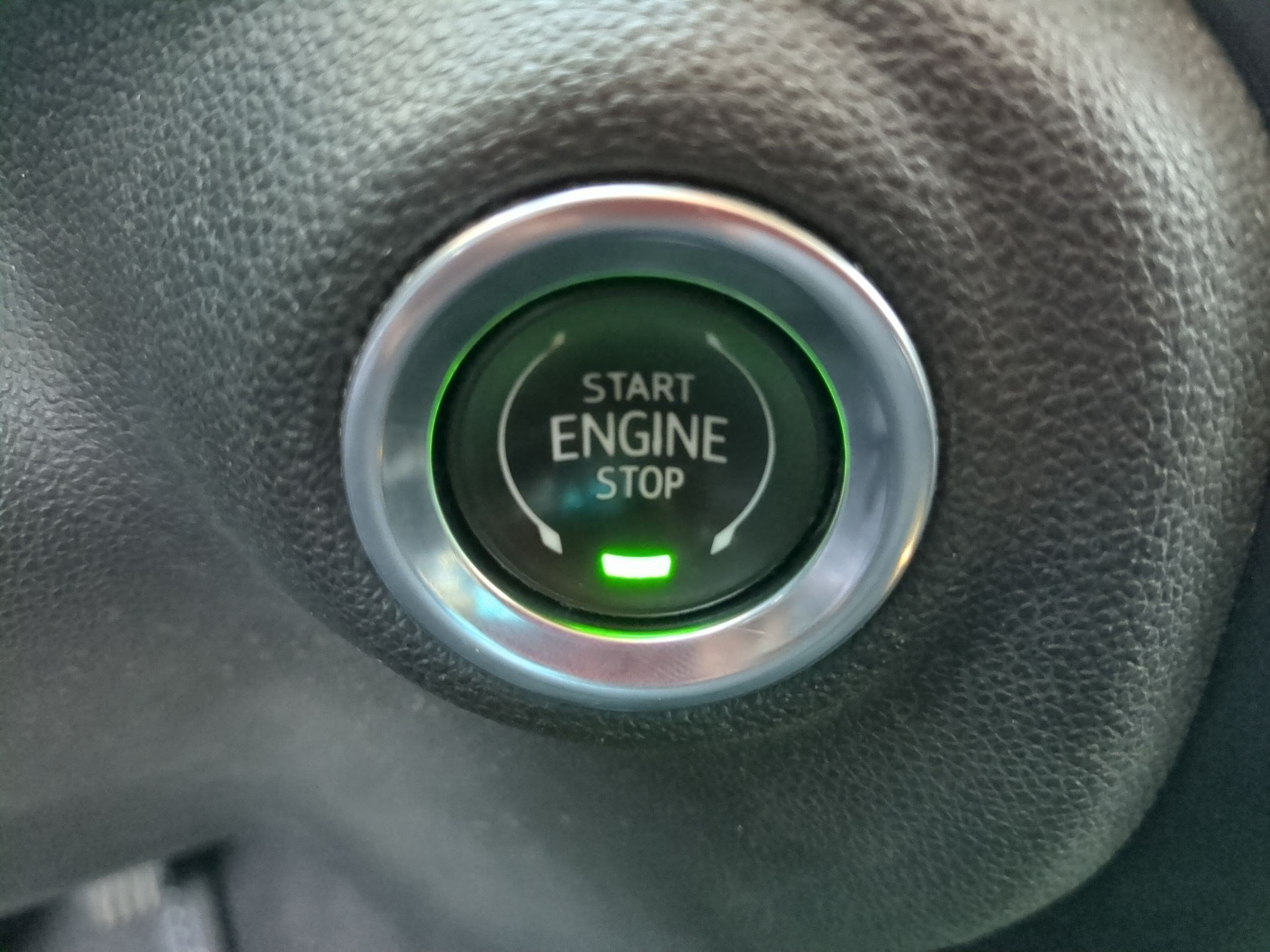 Used 2020 GMC Sierra 1500 SLT w/ Driver Alert Package I AWD/4WD image 19