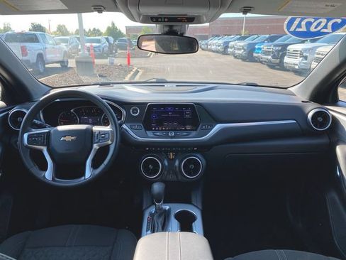 Used 2021 Chevrolet Blazer LT FWD image 19