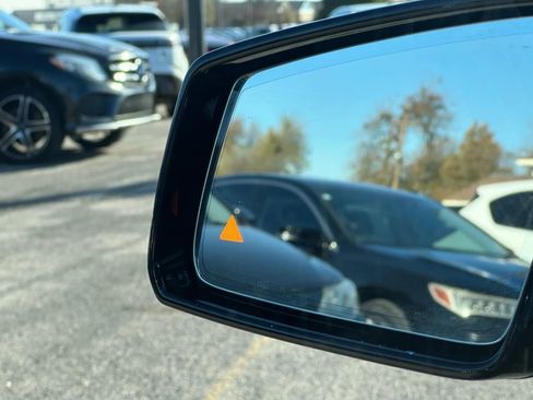 Used 2016 Mercedes-Benz CLS 550 4MATIC image 40