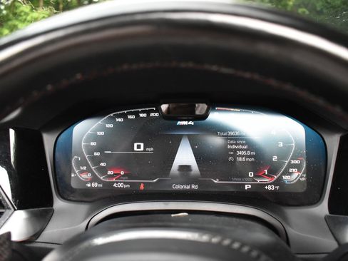 Used 2022 BMW M4 xDrive Competition AWD/4WD image 25