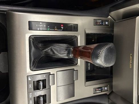 Used 2011 Lexus GX 460 image 10