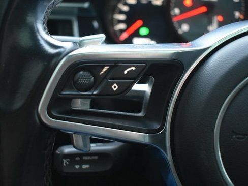 Used 2017 Porsche Macan S w/ Premium Package Plus image 19