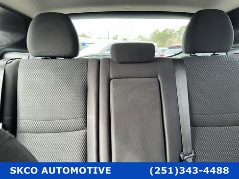 Used 2019 Nissan Rogue Sport S image 27