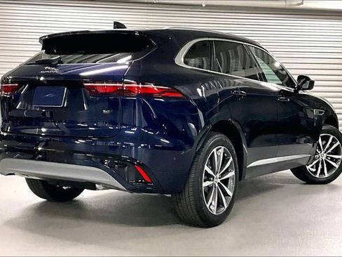 New 2026 Jaguar F-PACE R-Dynamic S image 4