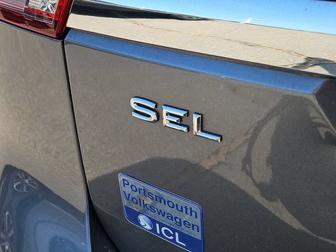 Used 2020 Volkswagen Atlas SEL AWD/4WD image 12