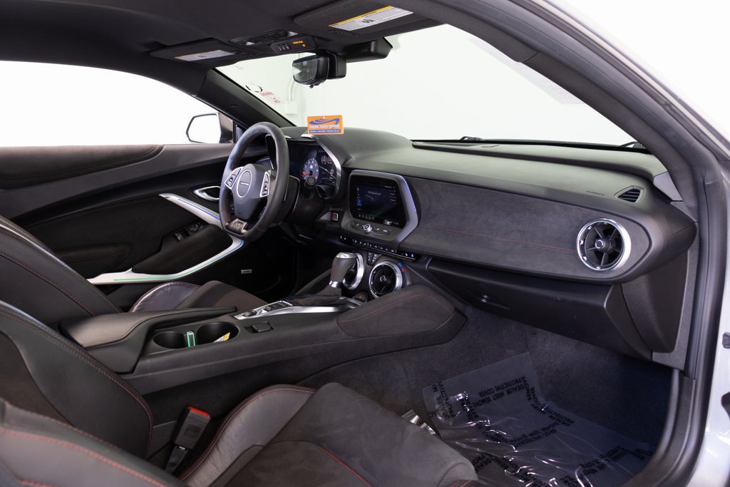Used 2021 Chevrolet Camaro ZL1 RWD image 25