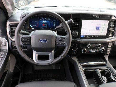 New 2026 Ford F250 Lariat w/ Black Appearance Package image 30