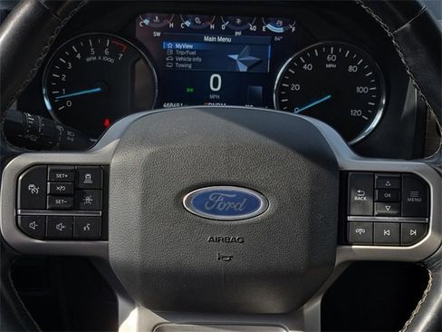 Used 2022 Ford Expedition Limited image 26