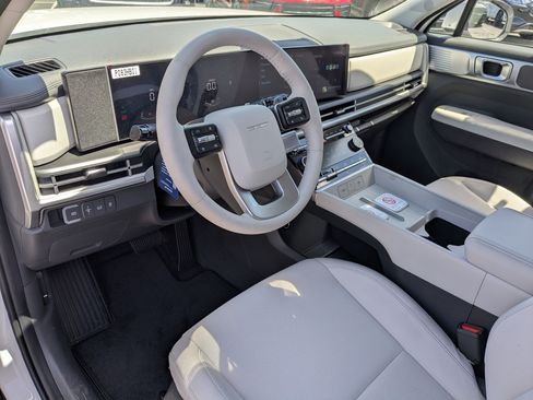 Certified 2026 Hyundai Santa Fe SE AWD/4WD image 13