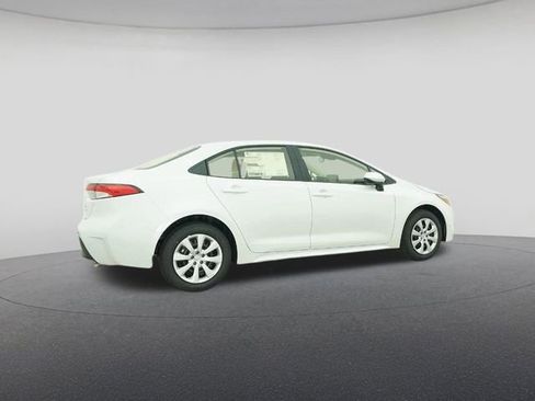 Used 2026 Toyota Corolla LE image 26