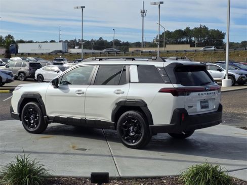 New 2026 Subaru Outback Limited image 4