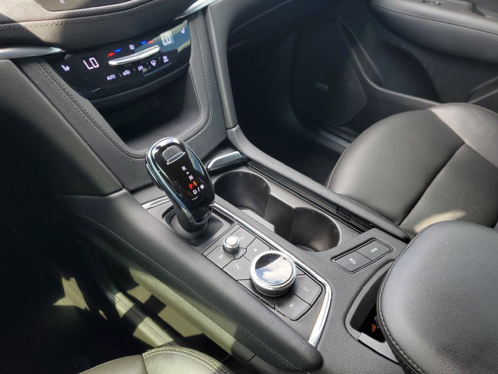 Used 2020 Cadillac XT5 Premium Luxury AWD/4WD image 33