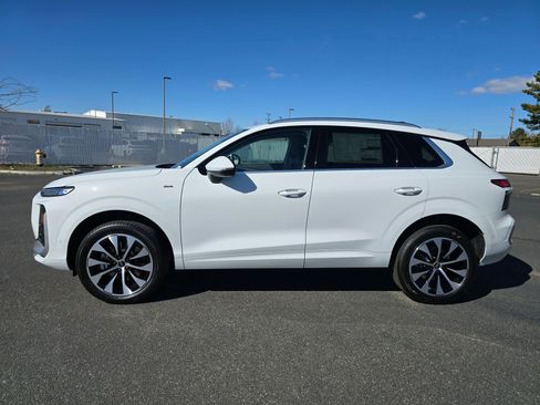 New 2026 Audi Q3 quattro 2.0T image 3