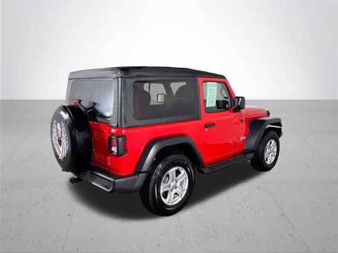 Used 2018 Jeep Wrangler Sport image 6