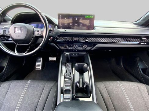 Used 2023 Honda Accord Sport image 15