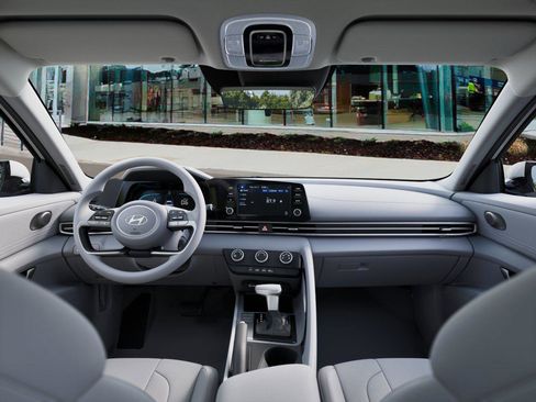 New 2026 Hyundai Elantra SE FWD image 11