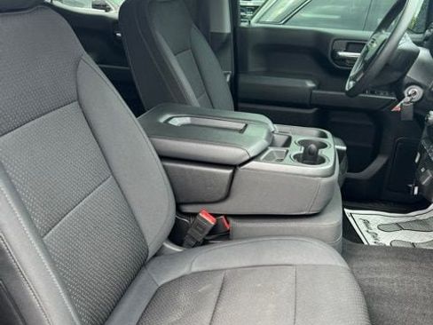 Used 2020 Chevrolet Silverado 1500 Custom w/ Custom Value Package AWD/4WD image 14