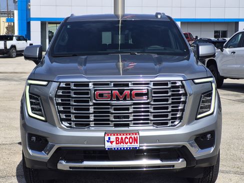 New 2026 GMC Yukon Denali w/ Advanced Technology Package AWD/4WD image 2