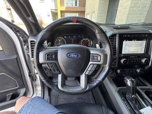 Used 2019 Ford F150 Raptor w/ Equipment Group 802A Luxury AWD/4WD image 22