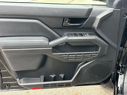 Certified 2024 Toyota Tacoma SR image 12