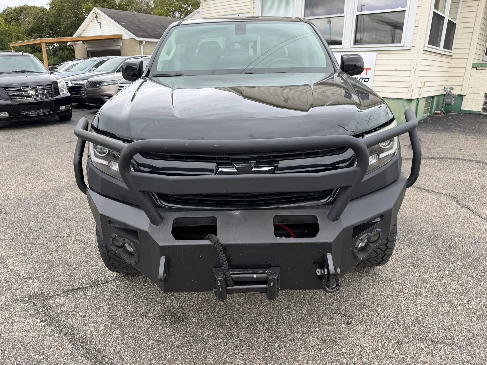 Used 2016 Chevrolet Colorado LT w/ Midnight Edition AWD/4WD image 4