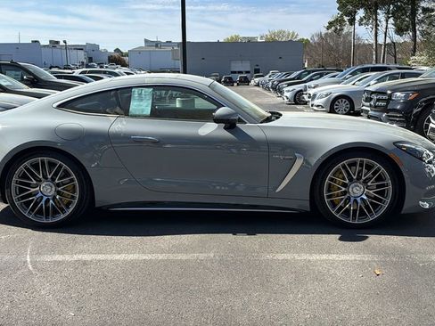 Used 2024 Mercedes-Benz AMG GT 55 image 3