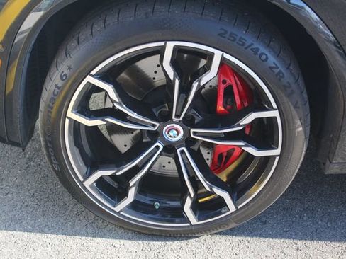 Used 2023 BMW X4 M w/ Competition Package image 9