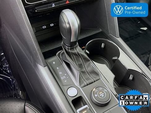 Used 2022 Volkswagen Atlas SE w/ Black Wheel Package AWD/4WD image 17