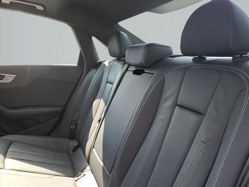 Used 2023 Audi A4 2.0T Premium Plus image 25