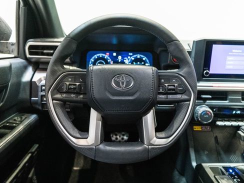 New 2026 Toyota 4Runner TRD Sport AWD/4WD image 16