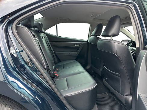 Used 2017 Toyota Corolla XLE image 10