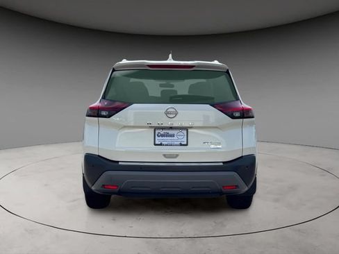 Certified 2023 Nissan Rogue SV w/ SV Premium B Package AWD/4WD image 5
